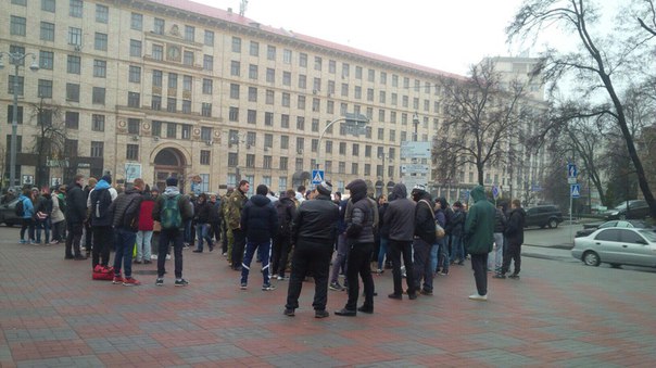 "Азовці" організували ходу на підтримку Краснова - фото 2