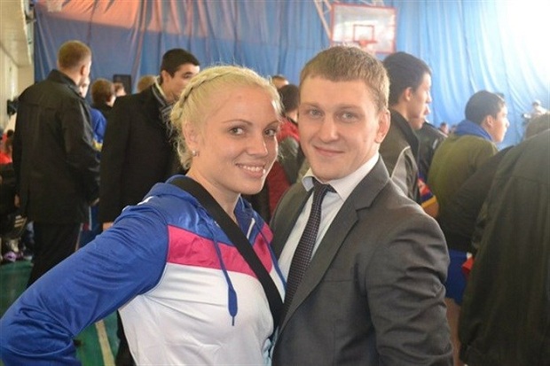 Чоловік, який загинув сьогодні, 29 січня, разом з маленькою дочкою у ДТП на трасі Харків-Сімферополь, - відомий спортсмен з Горлівки Антон Самчук - фото 1