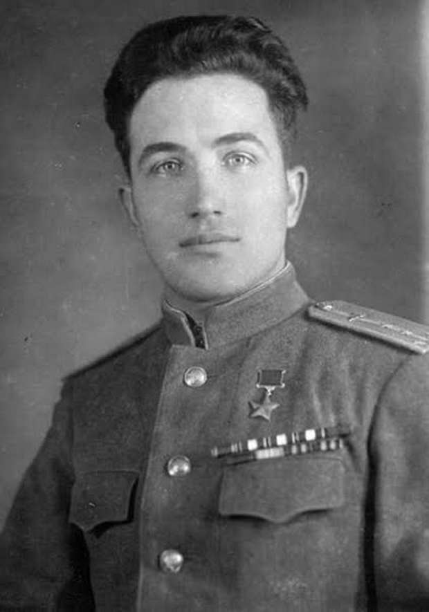 Вересень 1949 року відзначився в радянській Україні шокуючою подією – Герой Радянського союзу на викраденому літаку намагався втекти за кордон - фото 2