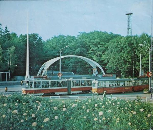 Забуті каруселі та фонтан без скульптур: як виглядав вінницький парк десятиліття тому - фото 8
