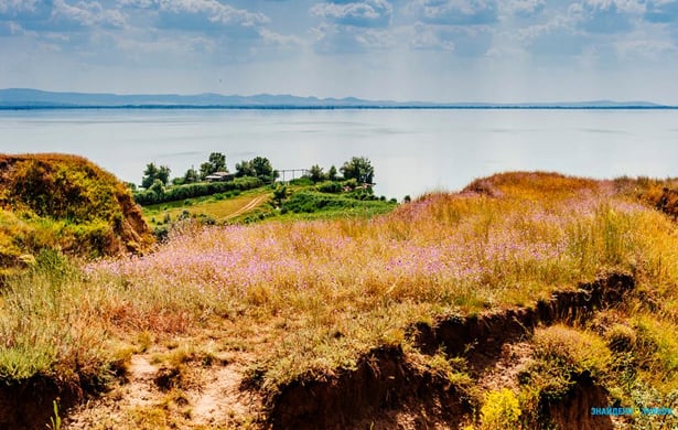 Рай у наметі: 10 маловідомих місць в Україні, які можна відвідати на травневі свята - фото 8