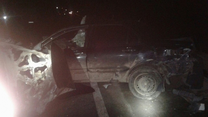 На Львівщині під час жахливого зіткнення трьох авто загинули двоє людей - фото 1