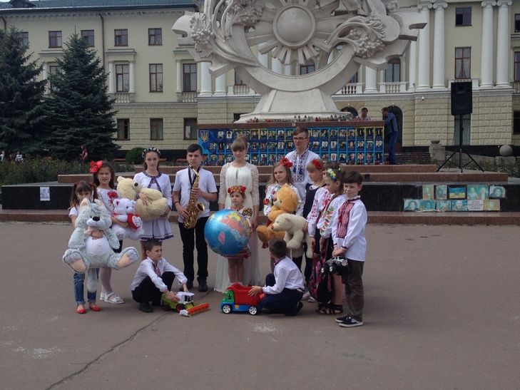 Діти Хмельниччини закликали Путіна припинити війну - фото 2