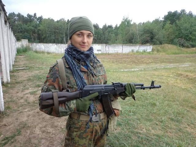 Краса рятує Україну: ТОП-10 красунь-бійців АТО - фото 17 Краса рятує Україну: ТОП-10 красунь-бійців АТО - фото 17