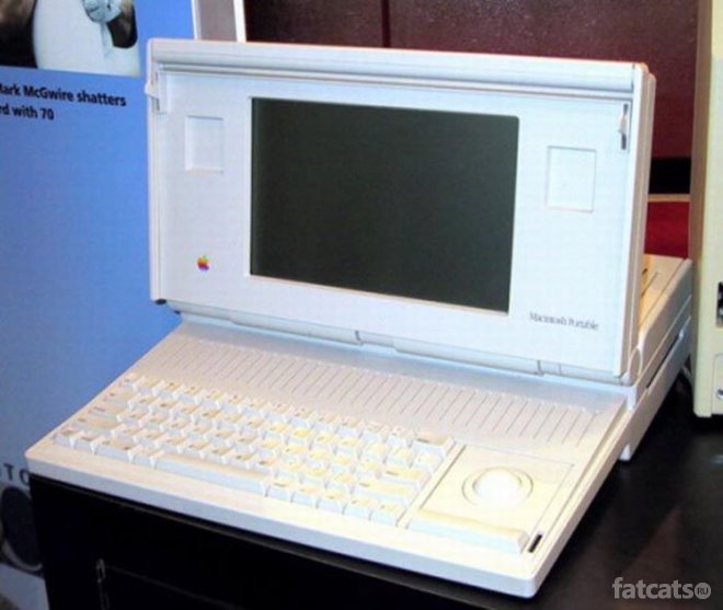 Еволюція продукції Apple: від Macintosh до iMac - фото 12
