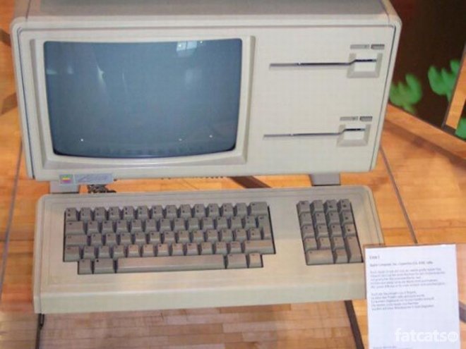 Еволюція продукції Apple: від Macintosh до iMac - фото 5