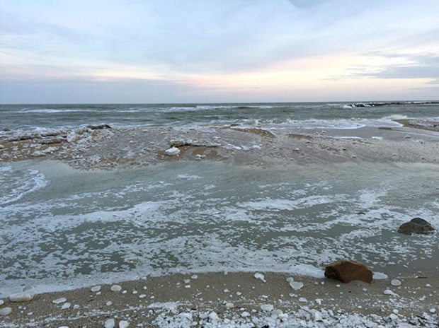 Азовське море відрізає Бердянську косу від “великої землі”   - фото 4