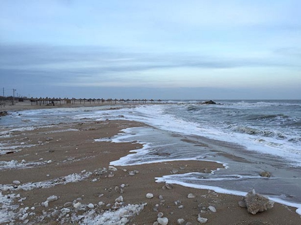 Азовське море відрізає Бердянську косу від “великої землі”   - фото 7