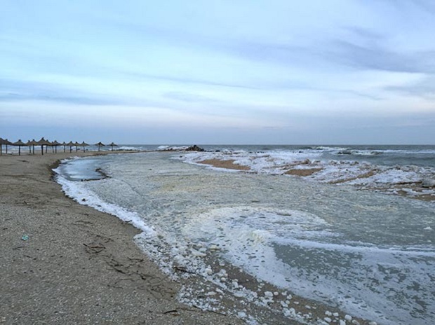 Азовське море відрізає Бердянську косу від “великої землі”   - фото 3