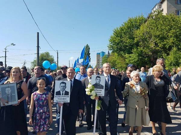 Вілкул назвав конфлікт на мітингу у Дніпропетровську "беспрєдєлом" - фото 2