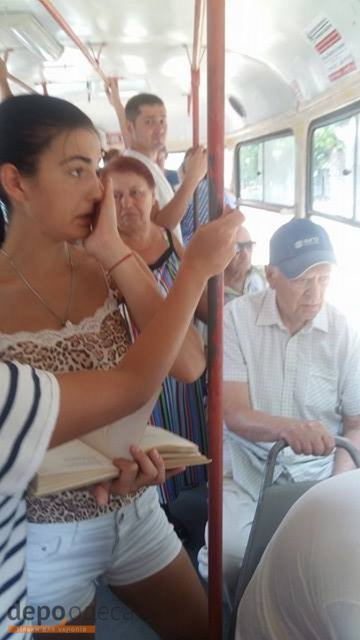 В одеських трамваях закінчилися джентельмени - фото 3