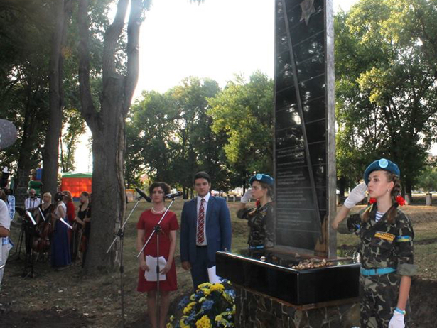 У Кам'янці відкрили Меморіал жертвам Голокосту - фото 2