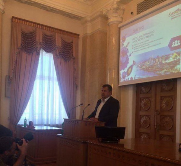 Філатов розповів про бонуси Дніпра для проведення Євробачення 2017 - фото 1