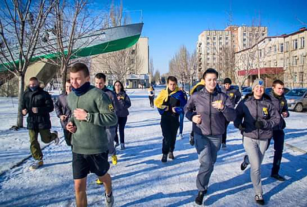 Громадянський корпус "Азов" провів у Бердянську святковий забіг - фото 1