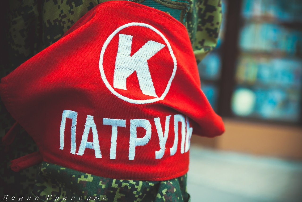 День опричника в "ДНР": Захарченко від заздрощів створив нову "поліцію" (ФОТО) - фото 9