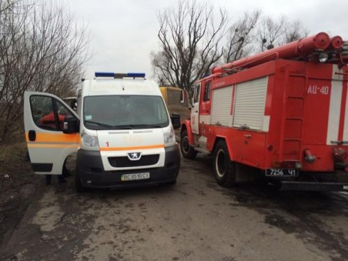 На Львівщині зіткнулися два автобуси: постраждали понад 20 людей - фото 2