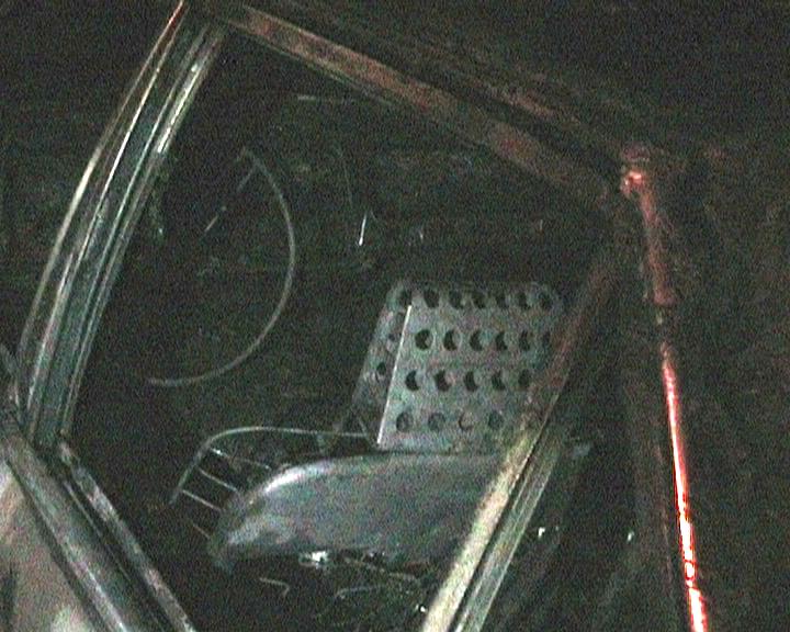 У Сумах вночі вогнем знищена автівка  - фото 1