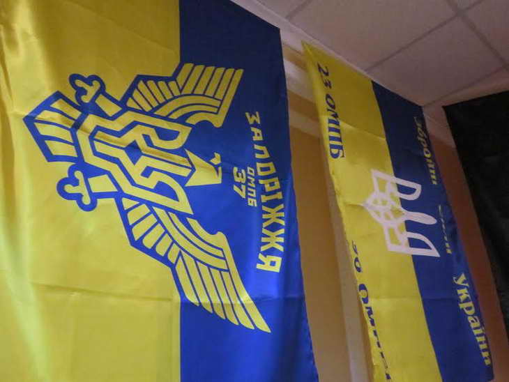У Запоріжжі здійняли бойові українські знамена всіх часів – від княжих до сучасних Український прапор – наша зброя, що містить переможну силу наших славних пращурів - фото 3