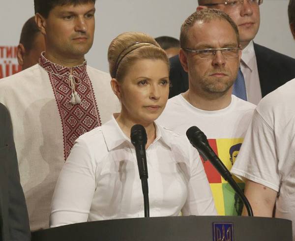 Чому розплетена коса: еволюція зачісок Тимошенко  - фото 9