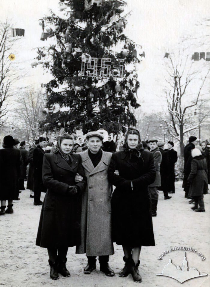 Як святкували Новий рік у радянському Львові - фото 1