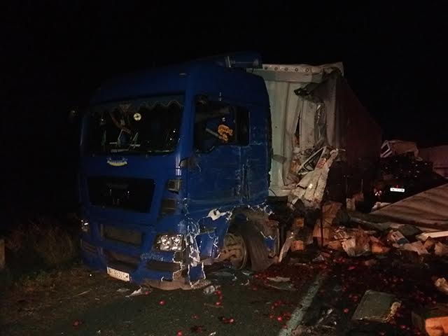 На Миколаївщині водія фури затиснуло внаслідок ДТП
