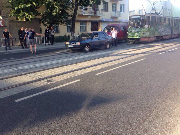 У Львові автомобіль збив маленького хлопчика (ФОТО) - фото 1