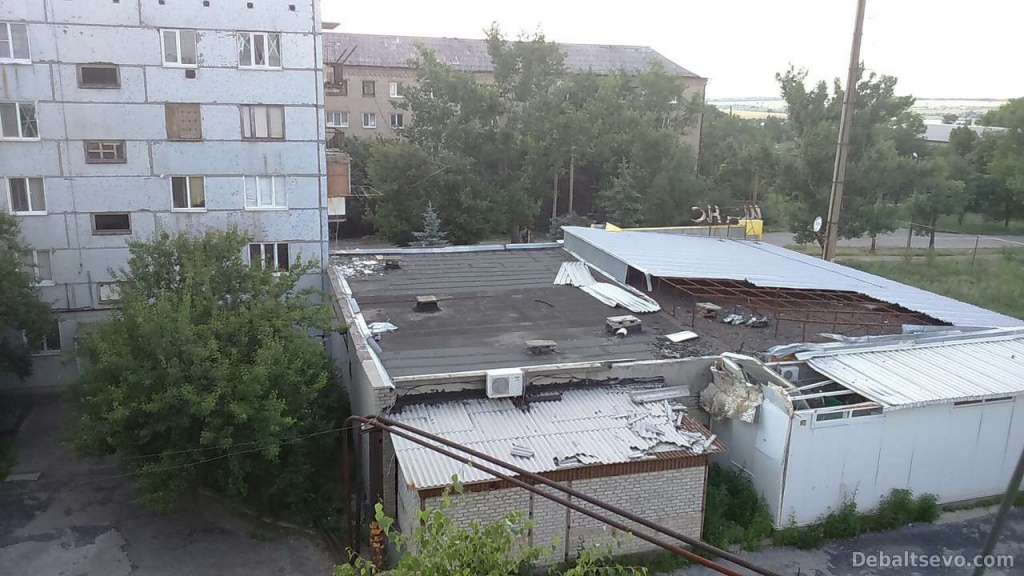 Селище Миронівське перетворилося на руїни після приходу "ДНР" (ФОТО) - фото 3