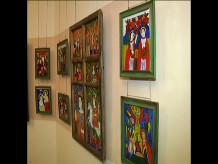 Ікони написані на склі в народному стилі експонують у Меджибожі - фото 3