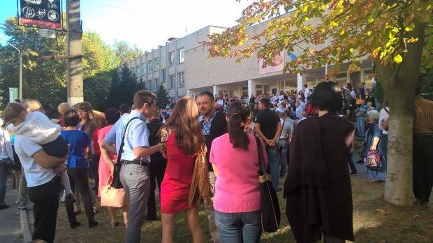 Будні "російської" школи в "бандерівському" Львові (ВІДЕО, ФОТО) - фото 4 Будні "російської" школи в "бандерівському" Львові (ВІДЕО, ФОТО) - фото 4