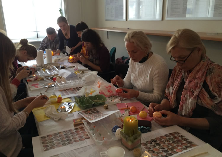 У Нідерландах дали майстер-клас зі створення українських писанок - фото 2