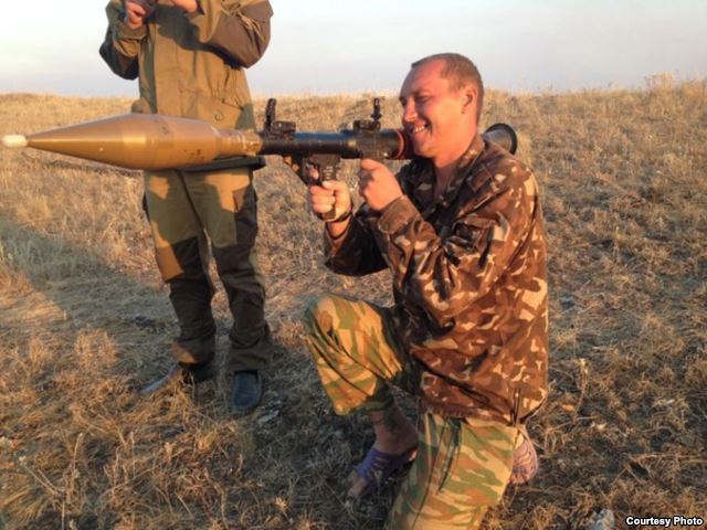 Бойовиками "ДНР" під Ясинуватою командує убивця-рецидивіст з Білорусі (ФОТО) - фото 5