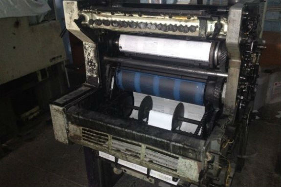 У Києві виявили підпільну типографію: вилучено 400 тонн книг  - фото 2