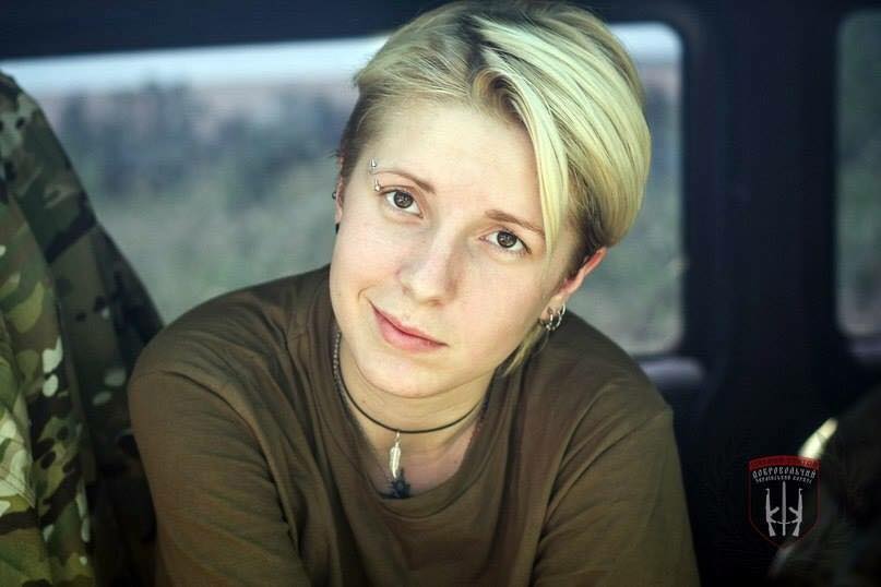 Краса рятує Україну: ТОП-10 красунь-бійців АТО - фото 3 Краса рятує Україну: ТОП-10 красунь-бійців АТО - фото 3