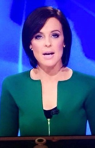 Ведучу новин британського каналу звинуватили у носінні еротичної блузи  - фото 1