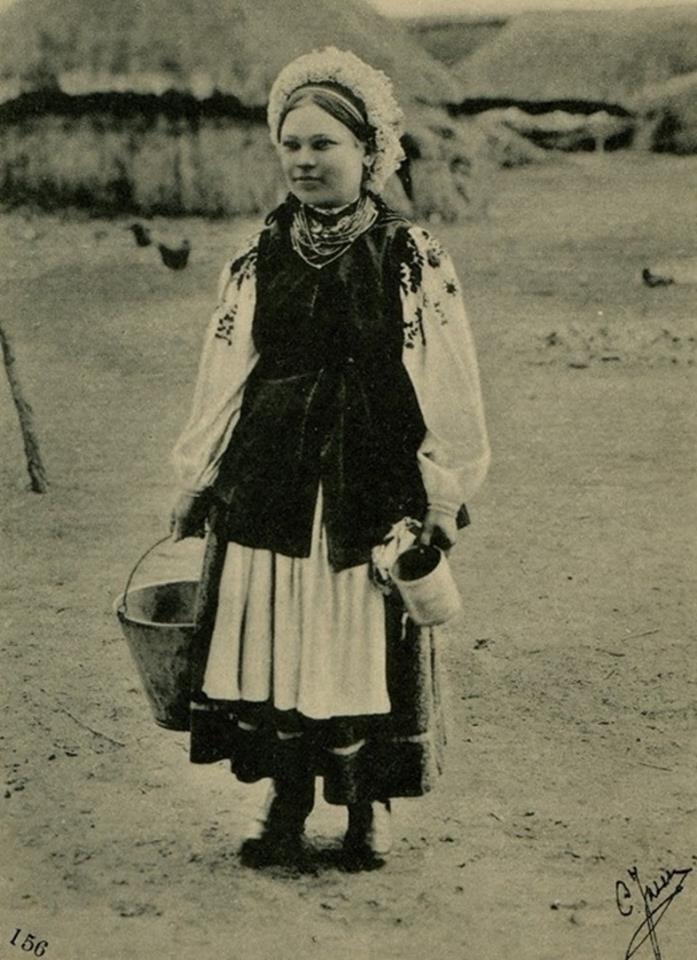 Як одягалися українські модниці 100 років тому - фото 13
