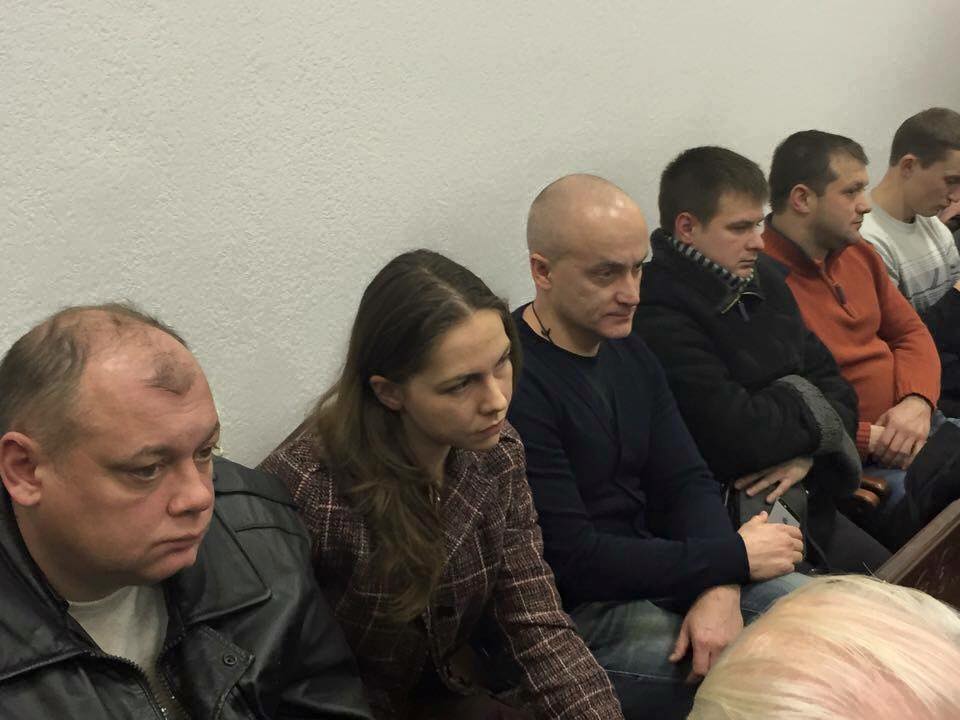 Сестра Савченко прийшла в суд над Корбаном - фото 3
