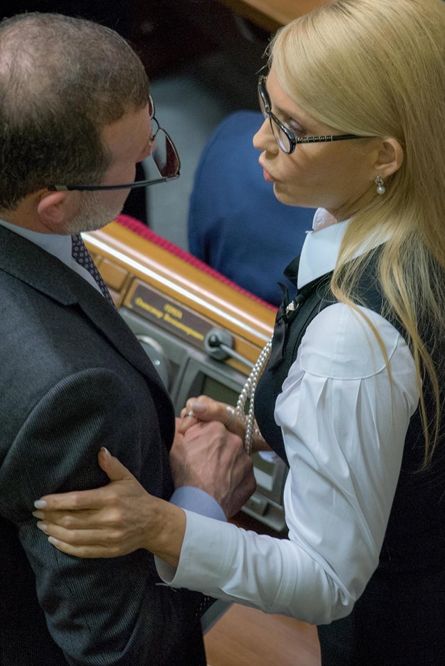 Чому розплетена коса: еволюція зачісок Тимошенко  - фото 3