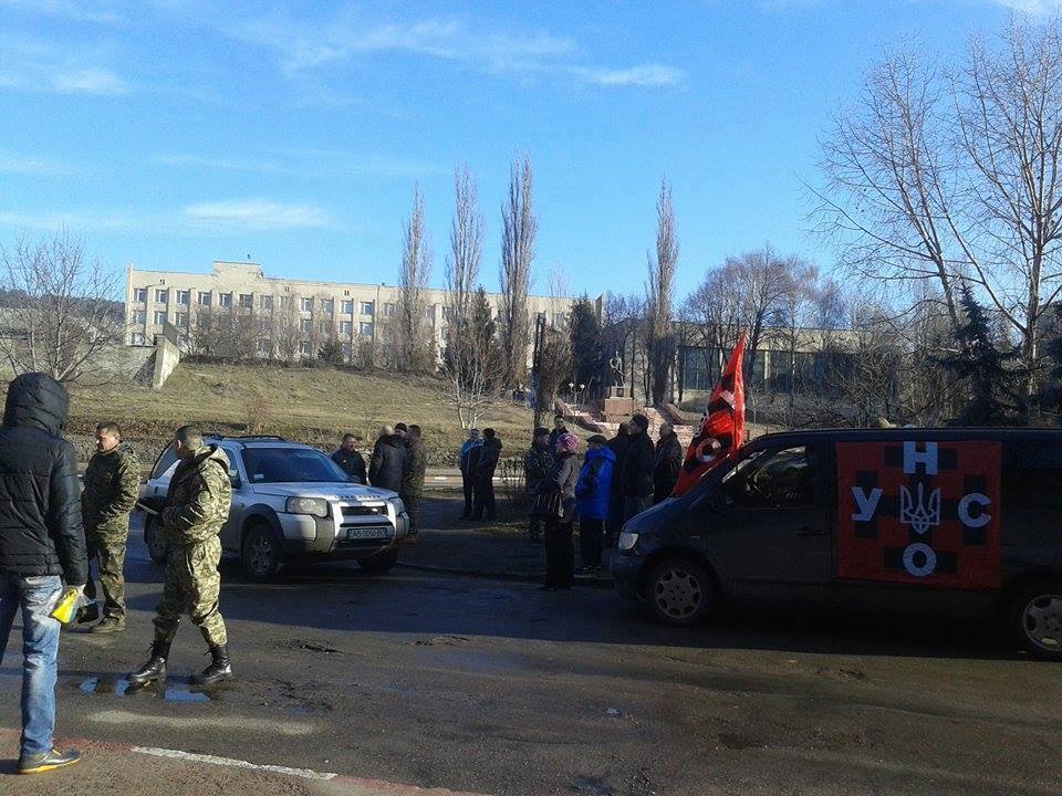На Вінниччині розпочали блокаду російських вантажівок - фото 1