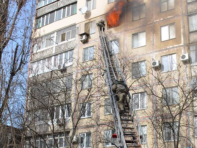 У Миколаєві горіла багатоповерхівка: десятьох евакуювали - фото 2