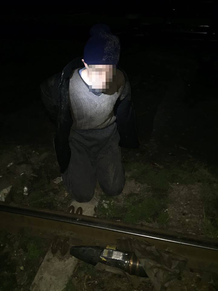 На Харківщині терорист хотів підірвати залізницю, якою перевозять техніку ЗСУ - фото 1