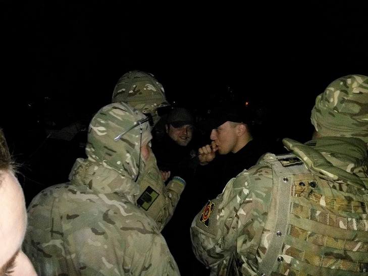 Біля одеського парку гаряче: приїхали батальон спецпризначення поліції та самооборона - фото 7
