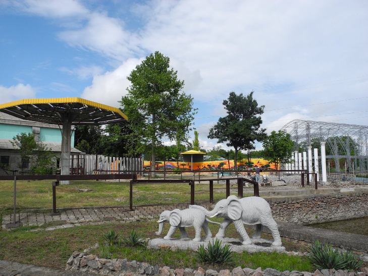 Жовтогаряча саванна та грецькі колони, - Миколаївський зоопарк показав, де житиме слон