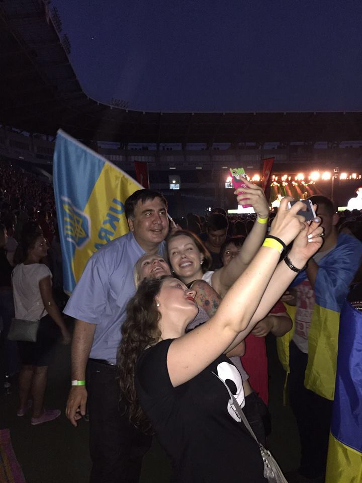 Саакашвілі "відірвався" на концерті українського рок-гурту "Океан Ельзи" - фото 4
