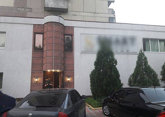 В центрі Дніпра поліція знайшла готелі з повіями - фото 1