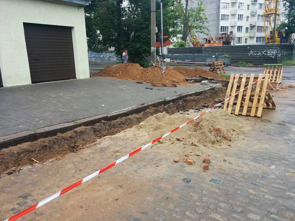 Скадальну забудову на газопроводі у центрі Миколаєва поновили