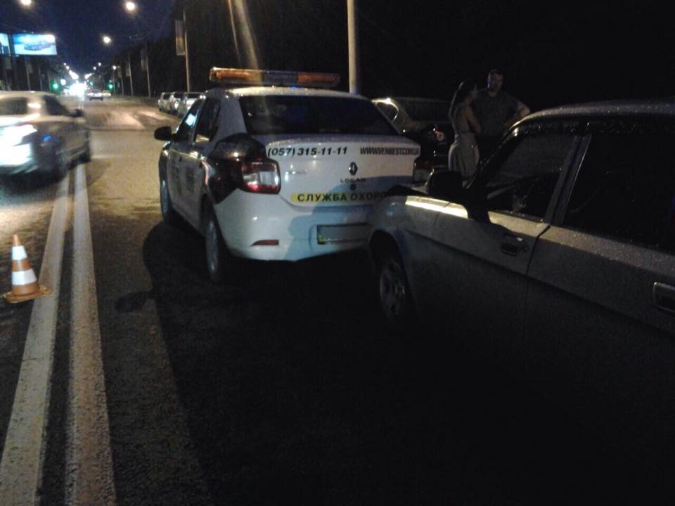 На Білгородському шосе водій влаштував аварію за принципом доміно  - фото 2