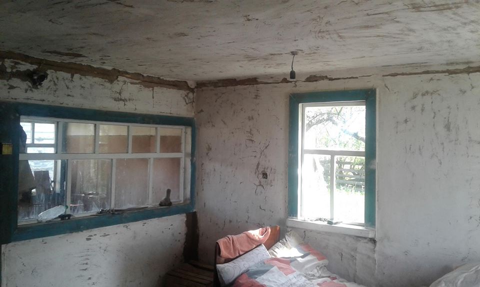 На Харківщині згорів будинок бійця АТО: потрібна допомога  - фото 2