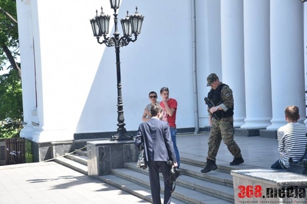 Силовики проводять обшуки в мерії Одеси, – ЗМІ (ФОТО) - фото 3