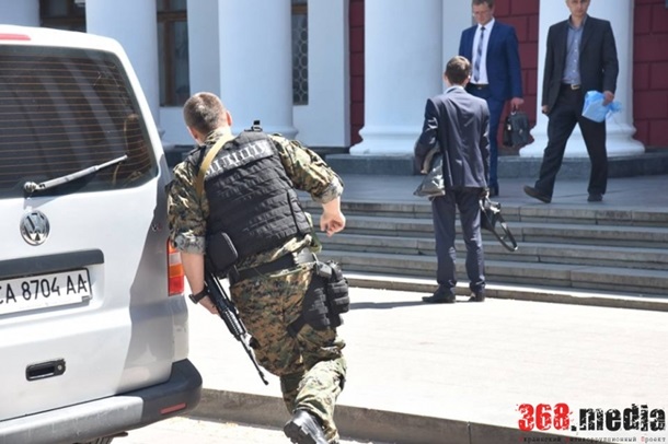 Силовики проводять обшуки в мерії Одеси, – ЗМІ (ФОТО) - фото 2