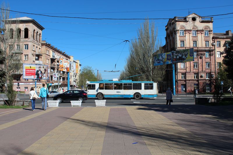Як Маріуполь перетворився на «форпост України»: репортаж з прифронтового міста (ФОТО) - фото 2
